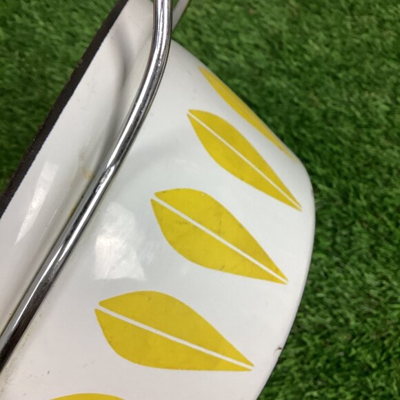 Cathrineholm Yellow White Enamel Lotus Stock Pot Casserole Dish No lid - Picture 10 of 15